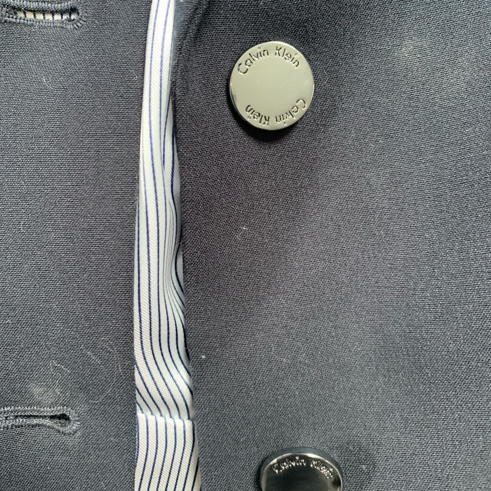 Navy blue woman’s suit jacket - Picture 2 of 3